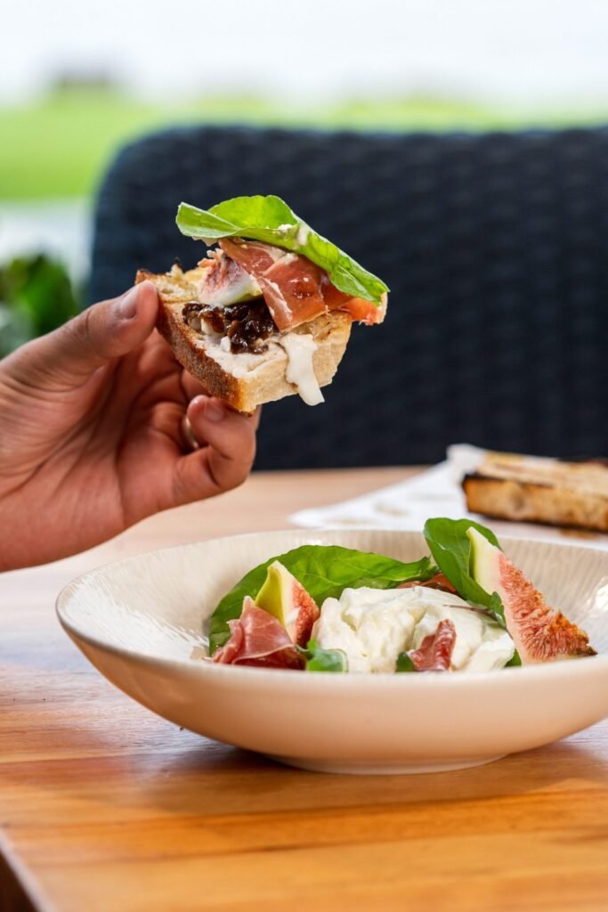 Baleia Rio’s lança menu completo do chef Bruno Barros