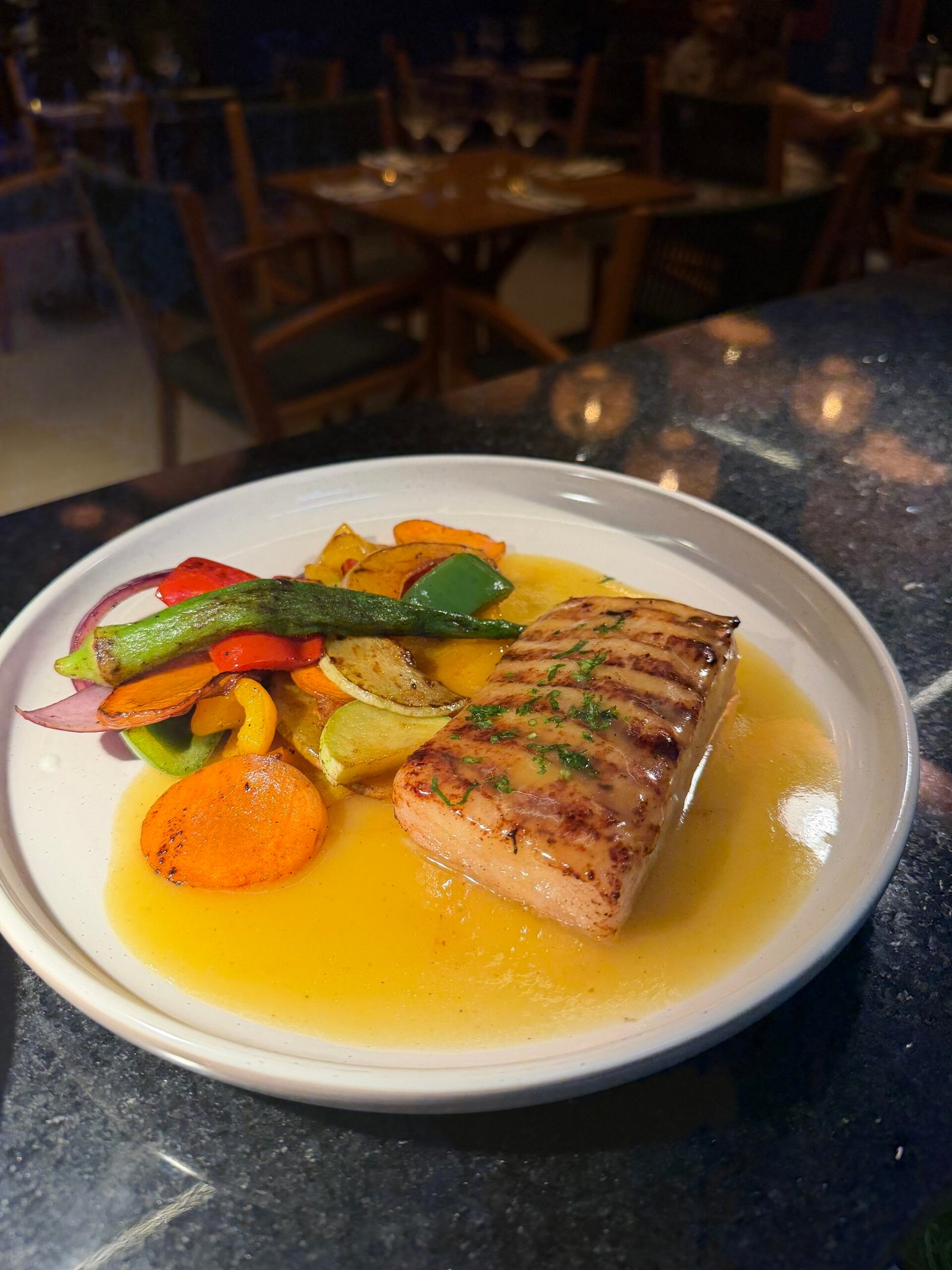 Angico Bistrô estreia em Bonito sob comando de Trujillo