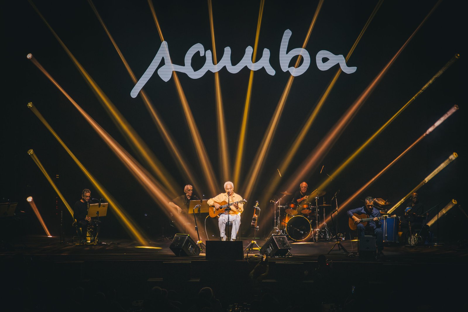 'Quando o Samba Chama': show de Paulinho da Viola