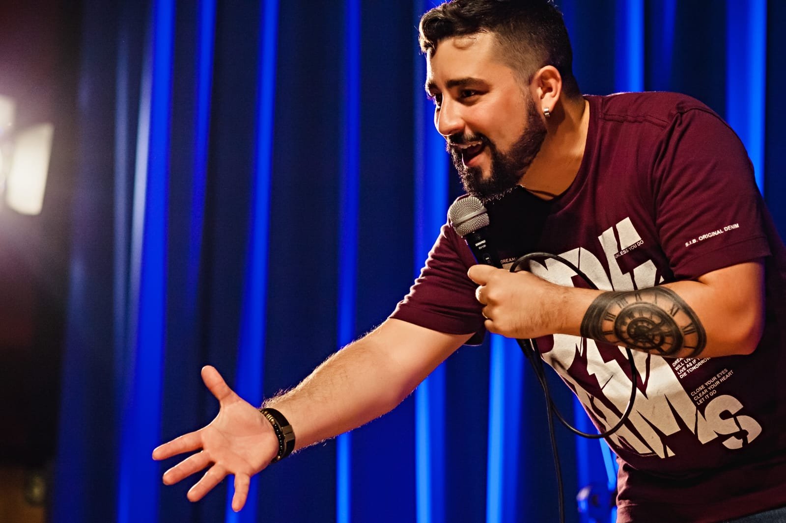 Paul Cabannes encerra Humor Contra-Ataca Vol.3