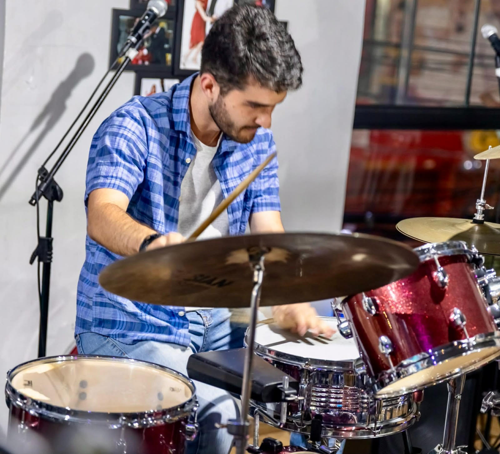 Marvio Ciribelli celebra jazz no Beco das Garrafas