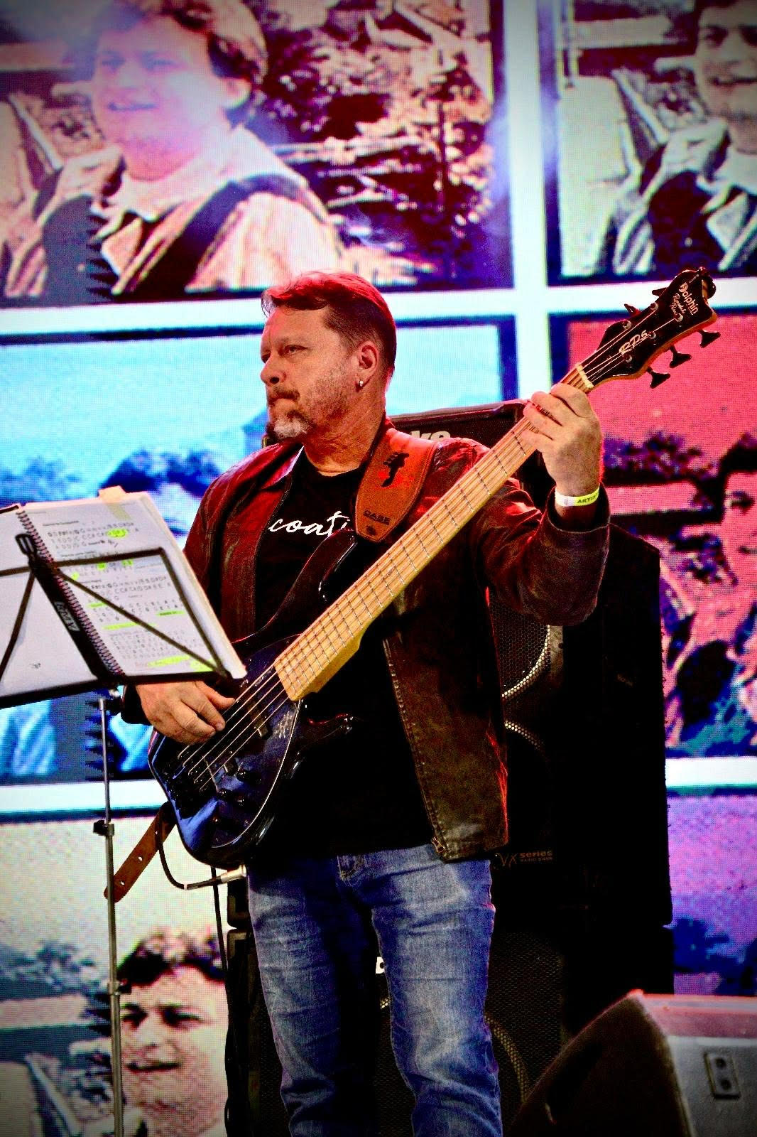 Marvio Ciribelli celebra jazz no Beco das Garrafas