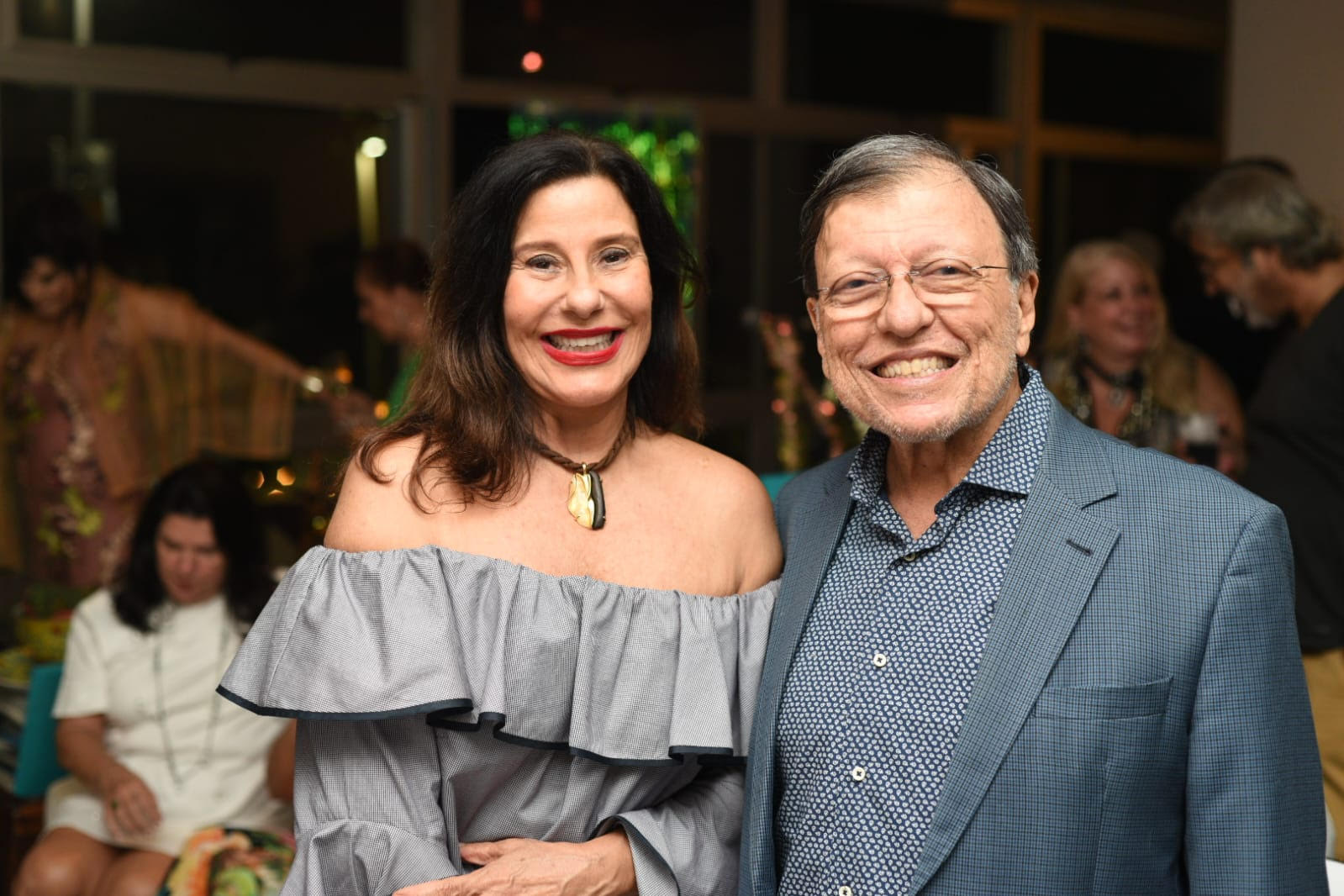 Vinil de Christine Valença estreia em Ipanema