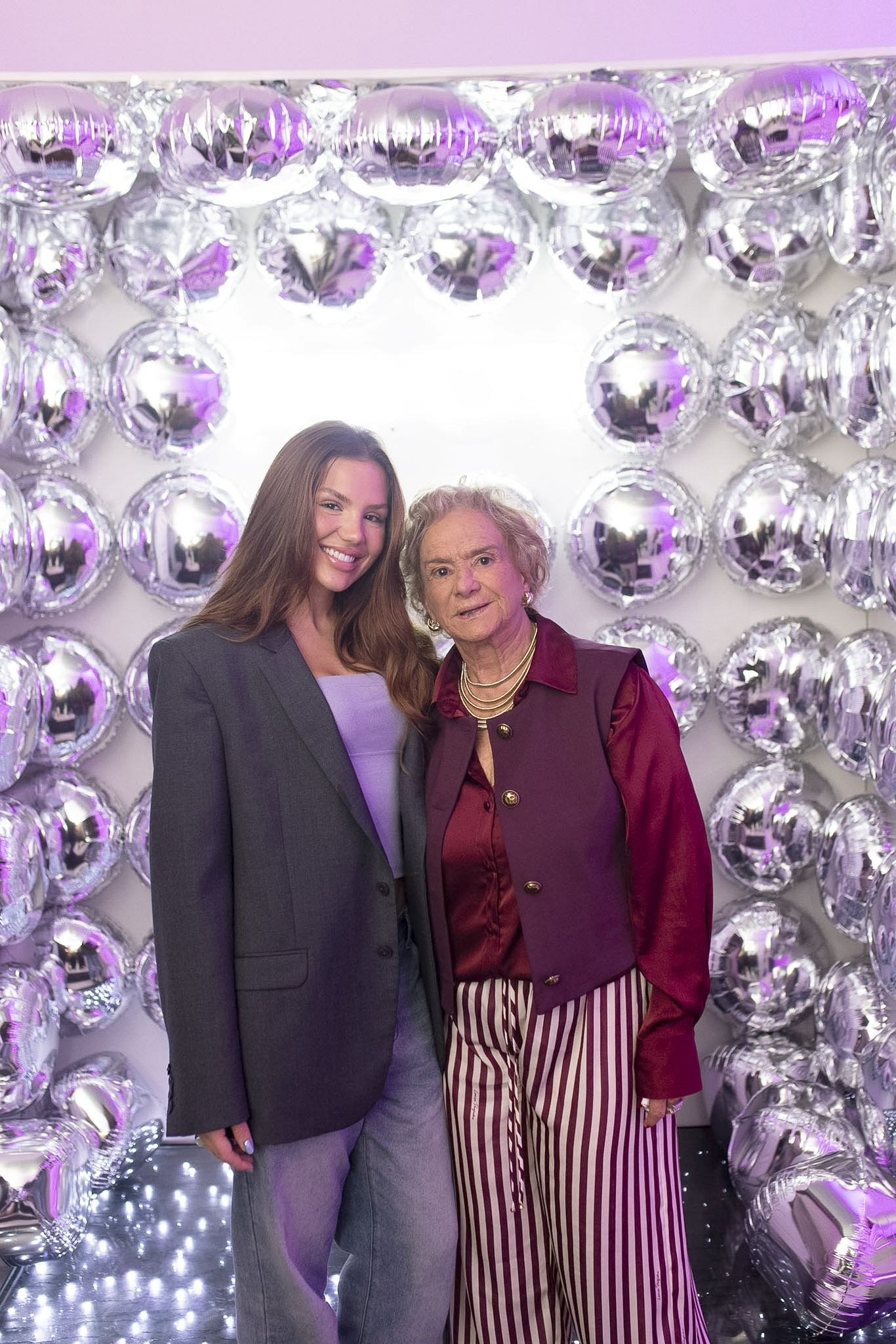 Vivi assume campanha da Payot Chérie