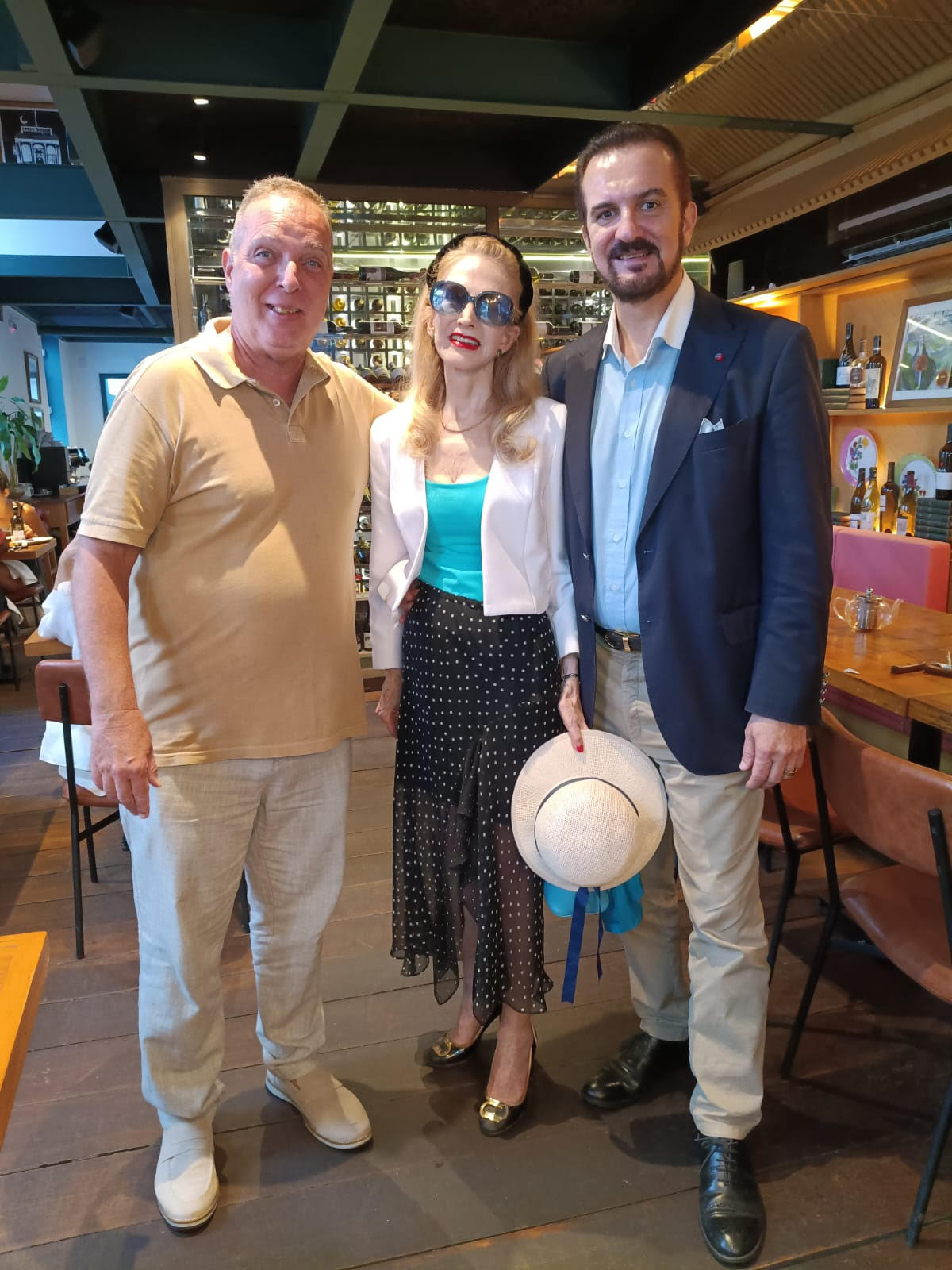 Escritora Joana Teixeira é homenageada