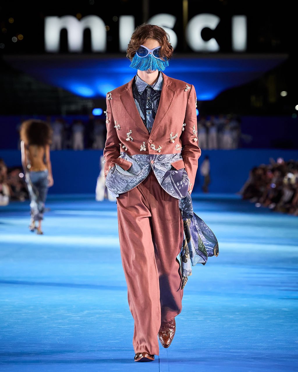 MISCI transforma Sapucaí em passarela no Rio