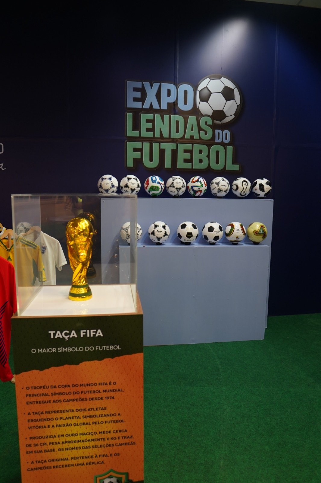 Copa 2026 movimenta shoppings com figurinhas