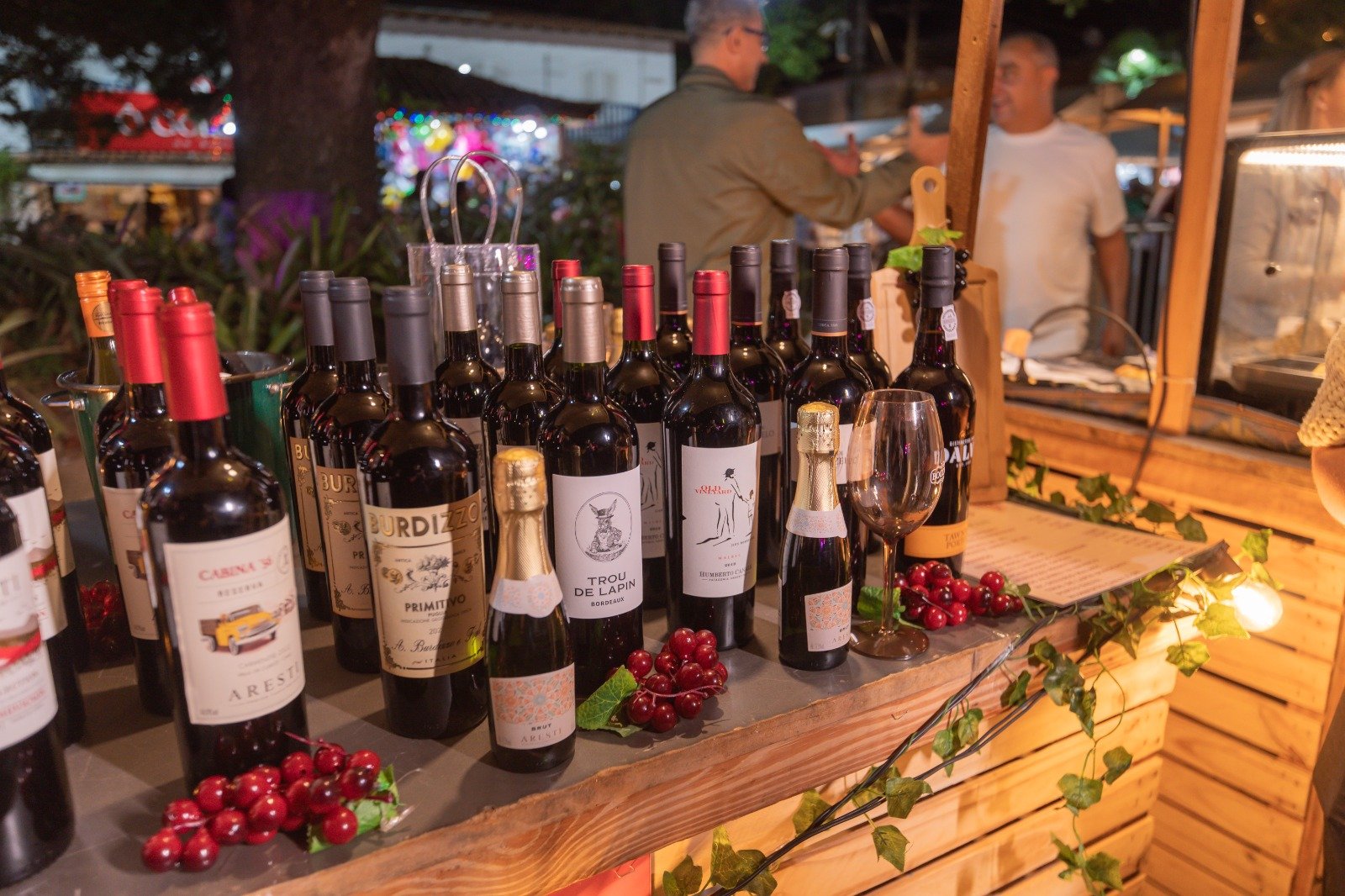 Wine in Búzios movimenta feriado com festival de vinhos