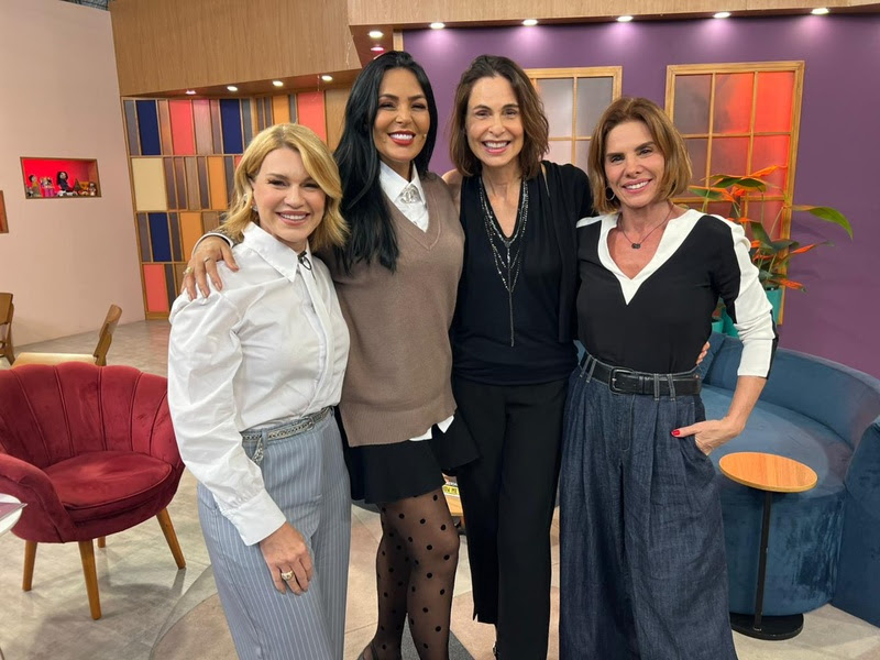 Elenco de Uma Vida de Amizade vai à Band Rio