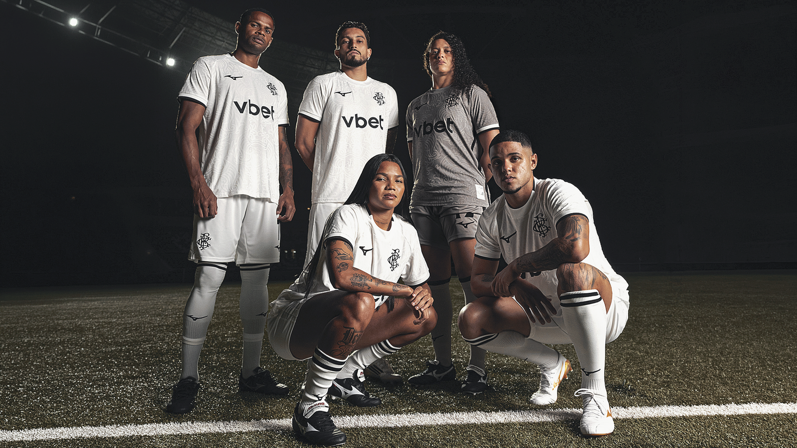 Botafogo apresenta novos uniformes com a Mizuno