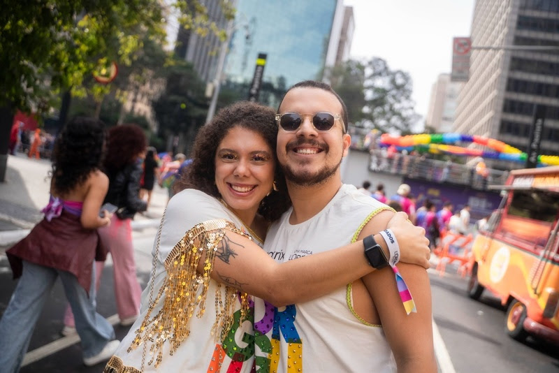 L’Oréal leva Cicaplast à Parada LGBT+ de SP
