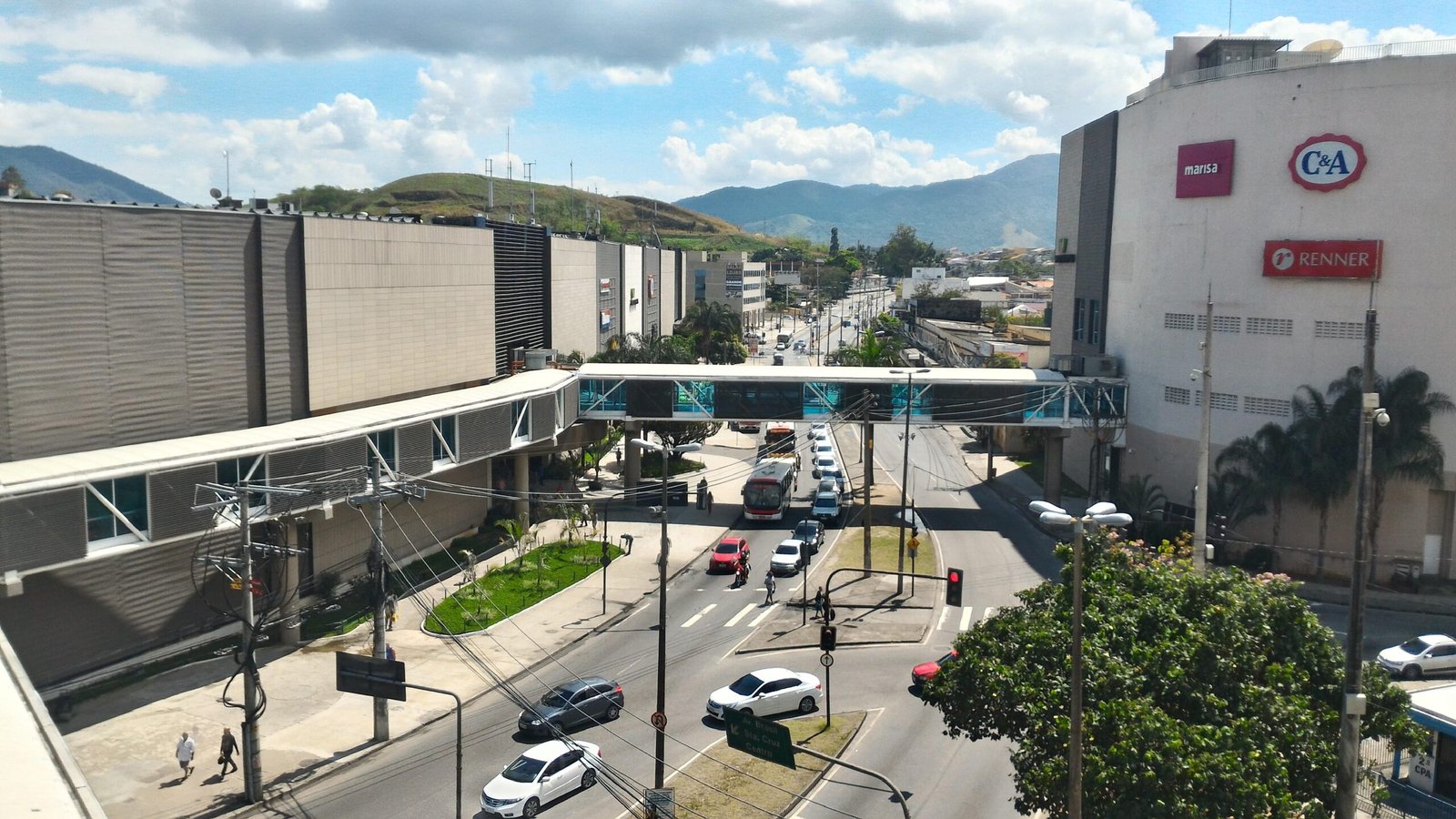 Corpus Christi muda horários em shoppings do RJ