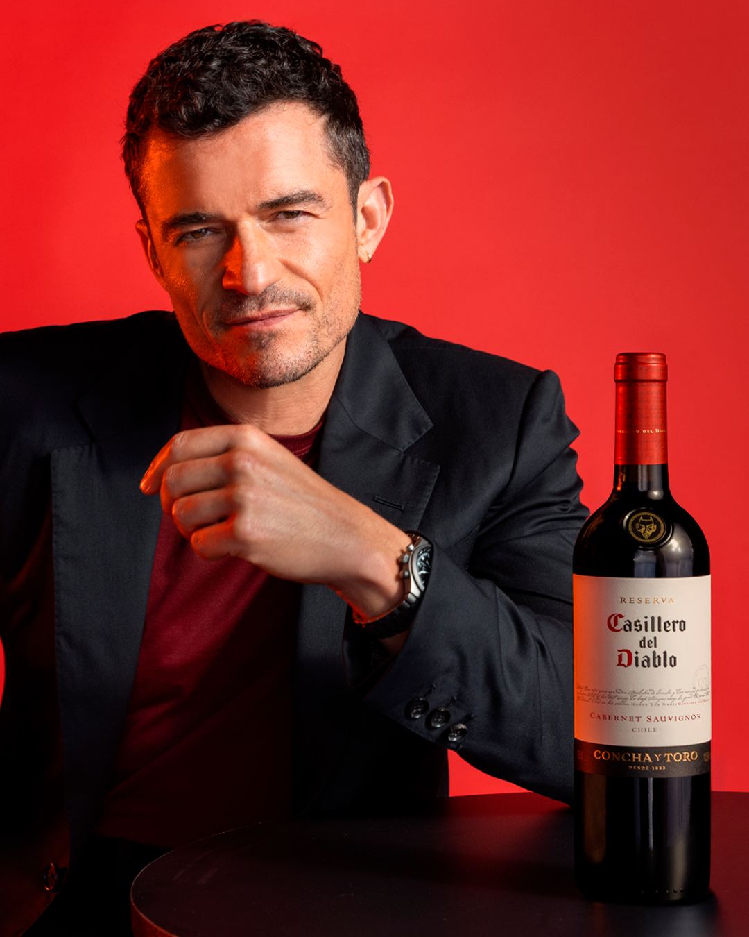 Orlando Bloom estrela nova campanha de vinho