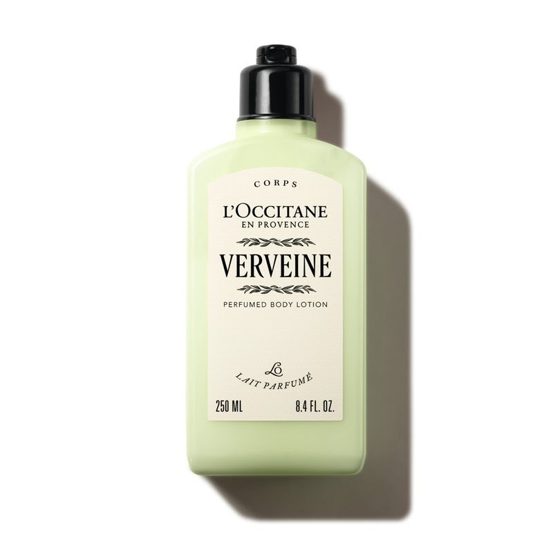 L'Occitane atualiza Verveine e Lavande

###META_DESCHAM
L'Occitane en Provence renova Verveine e Lavande com fragrâncias
reformuladas e embalagens sofisticadas para body care premium.