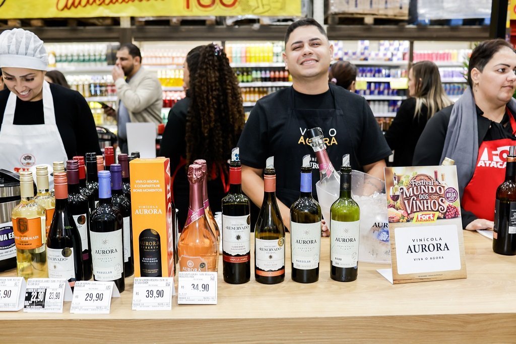 Evento gratuito reúne vinhos e harmonizações