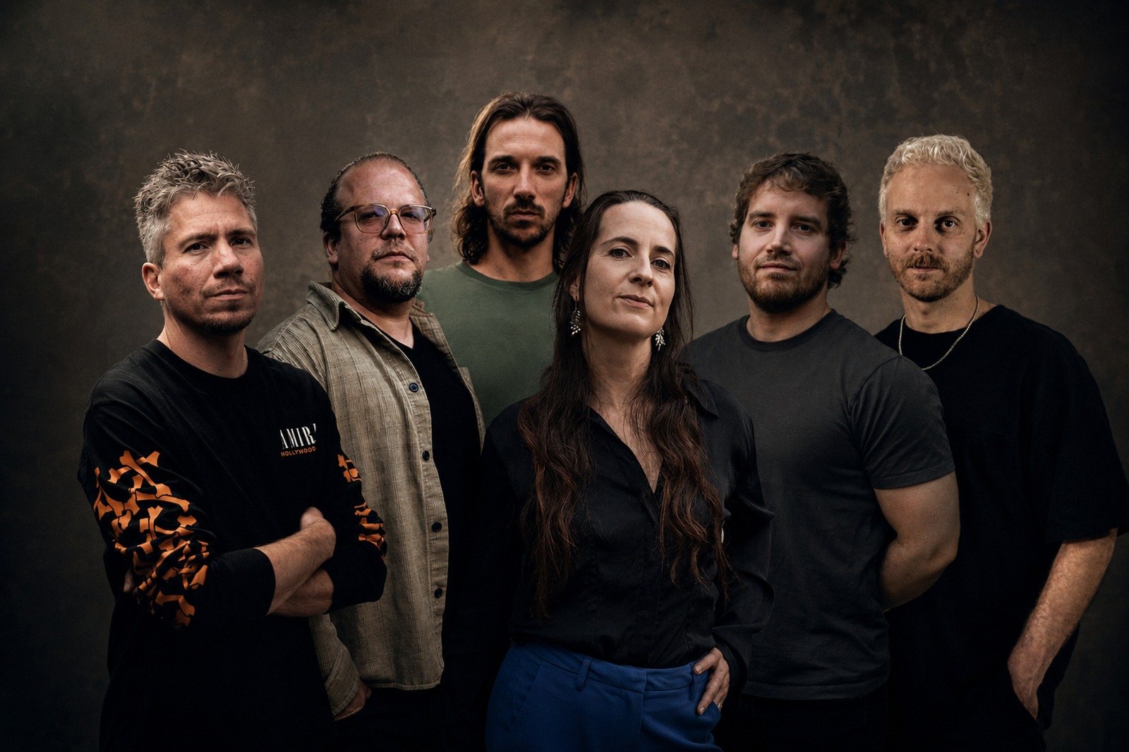 Lesoir questiona futuro em novo single