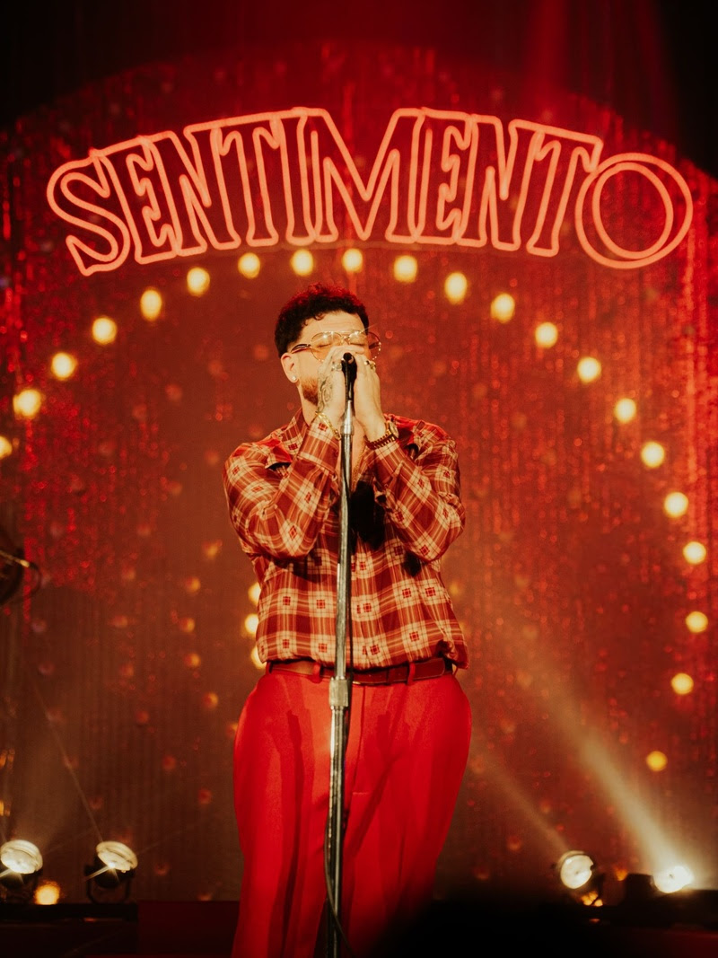 Ferrugem leva “Sentimento” ao palco em estreia no RJ