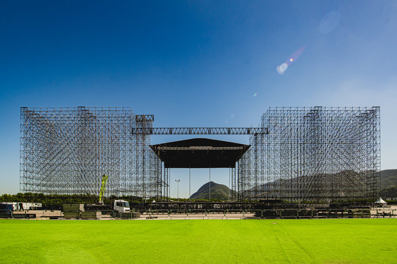 Cidade do Rock cresce e impressiona antes do festival
