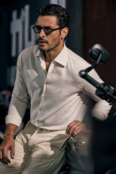 Leandro Lima protagoniza nova campanha de Dia dos Pais da Dudalina em
cenário automotivo
