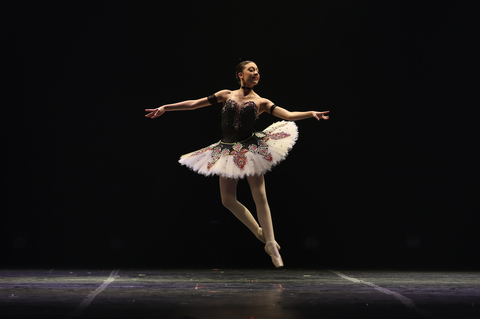 RJ marca presença com 236 coreografias em Joinville