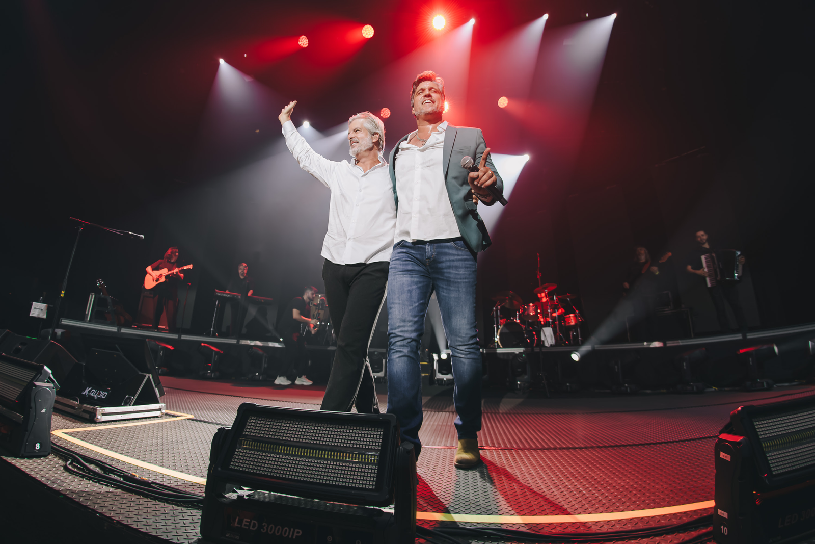 Victor & Leo voltam a SP com show intimista