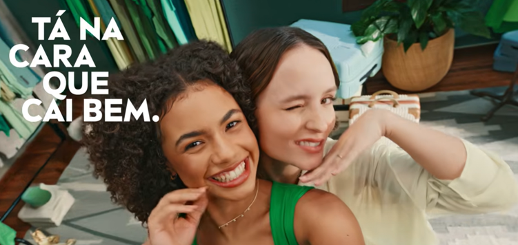 NIVEA lança campanha com Larissa Manoela