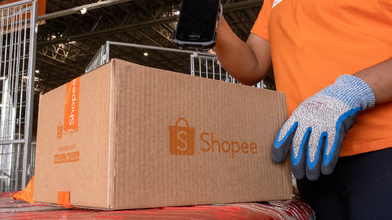 Shopee cresce 60% em centros e reduz entregas