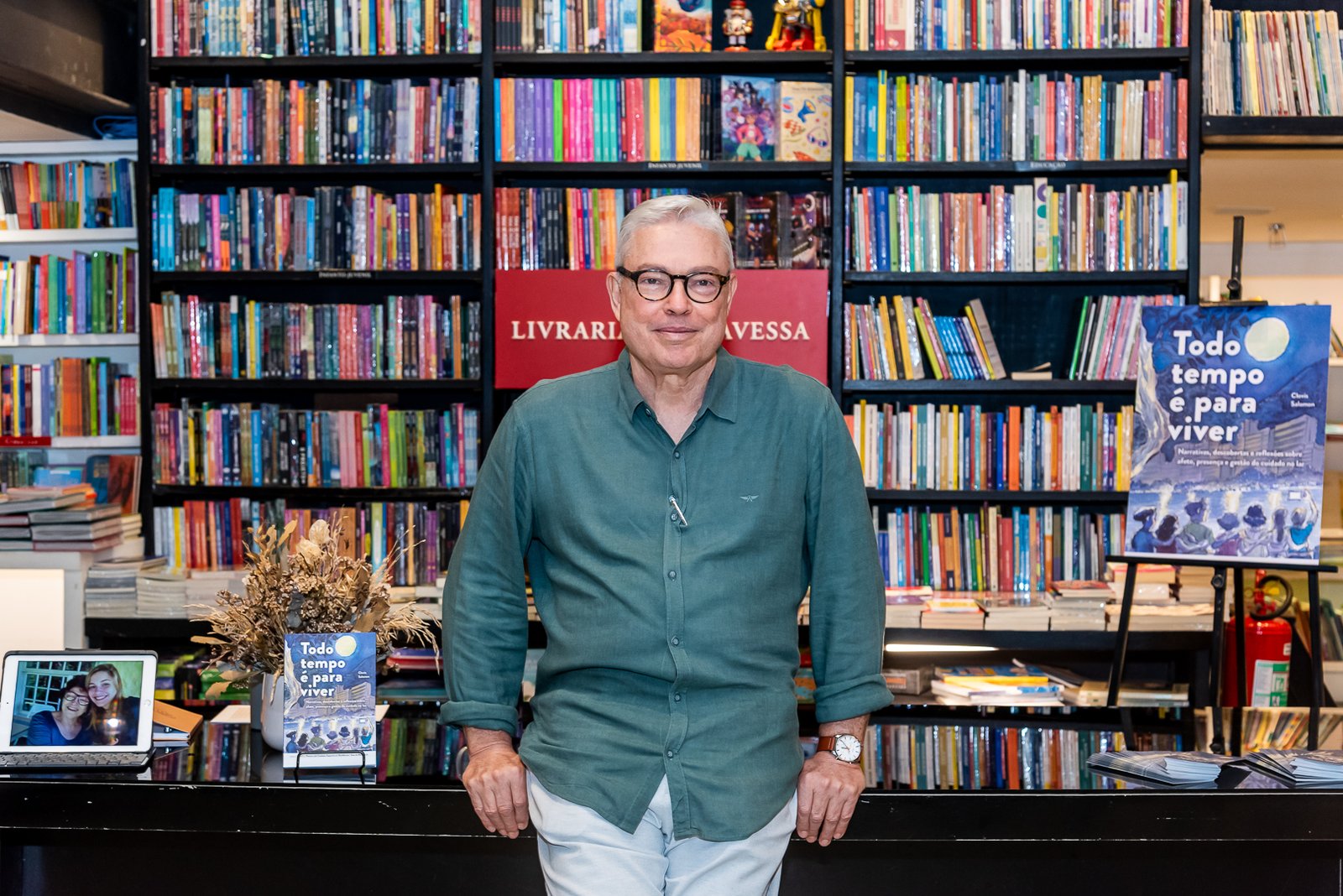 Todo Tempo é para Viver: livro de Clovis Salomon