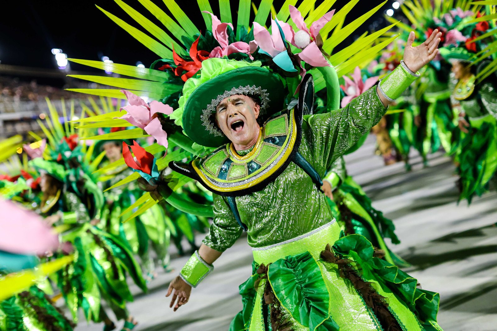 Série Ouro começa a definir sambas para o Carnaval 2027