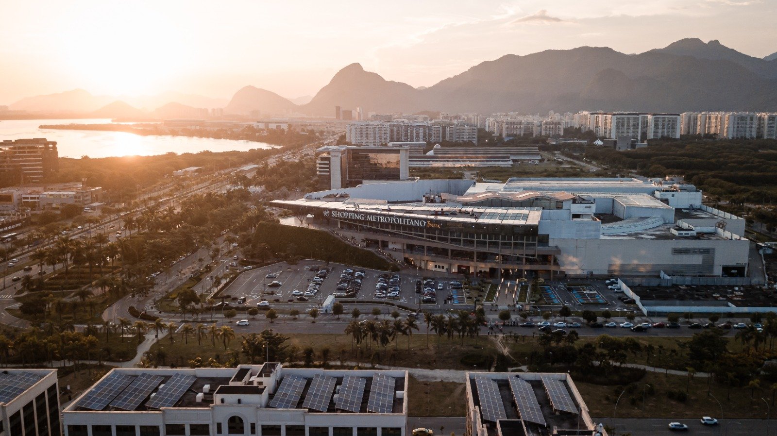 Baile das Antigas reúne atrações na Arena Errejota