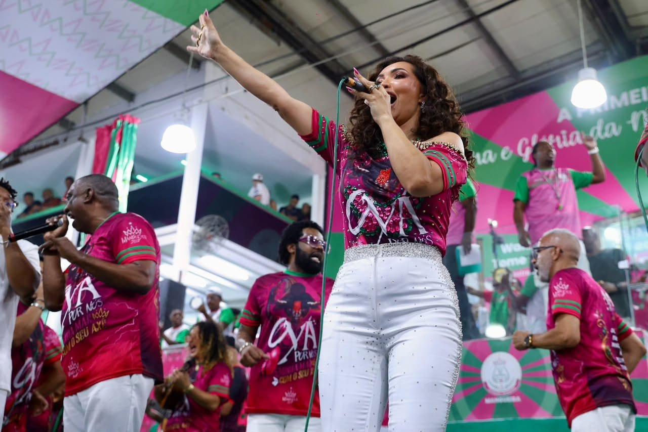 Samba 3 se destaca e avança na disputa da Mangueira 2027