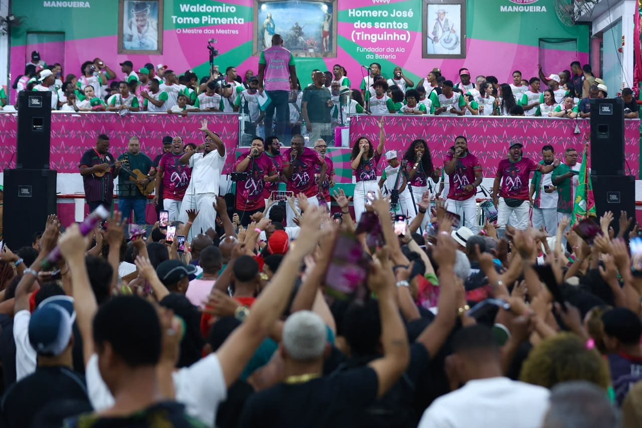 Samba 3 se destaca e avança na disputa da Mangueira 2027