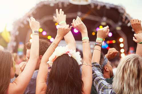 Festival de música faz buscas por hotel no Rio dobrarem