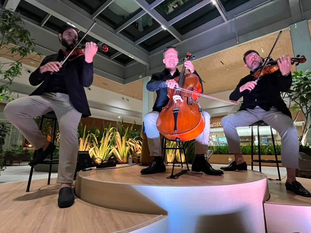Rooftop Sessions leva música ao vivo e gastronomia ao MorumbiShopping