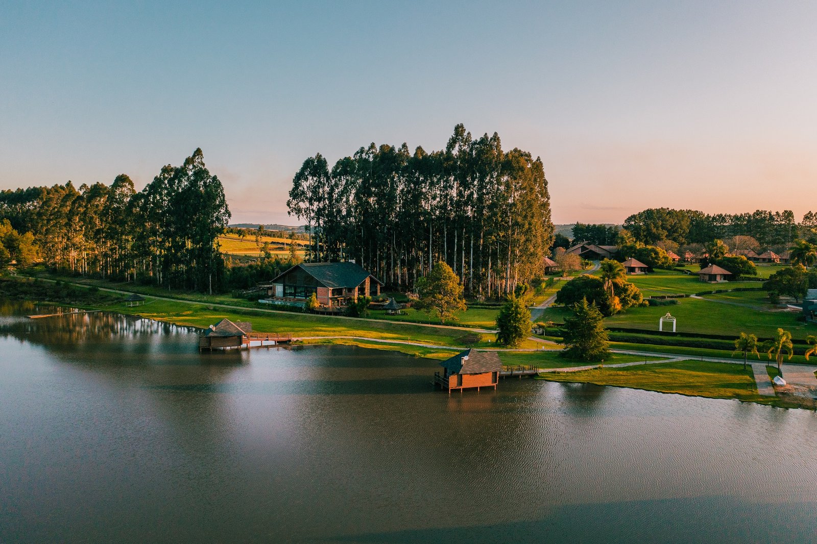 Fazenda no PR se torna refúgio de bem-estar