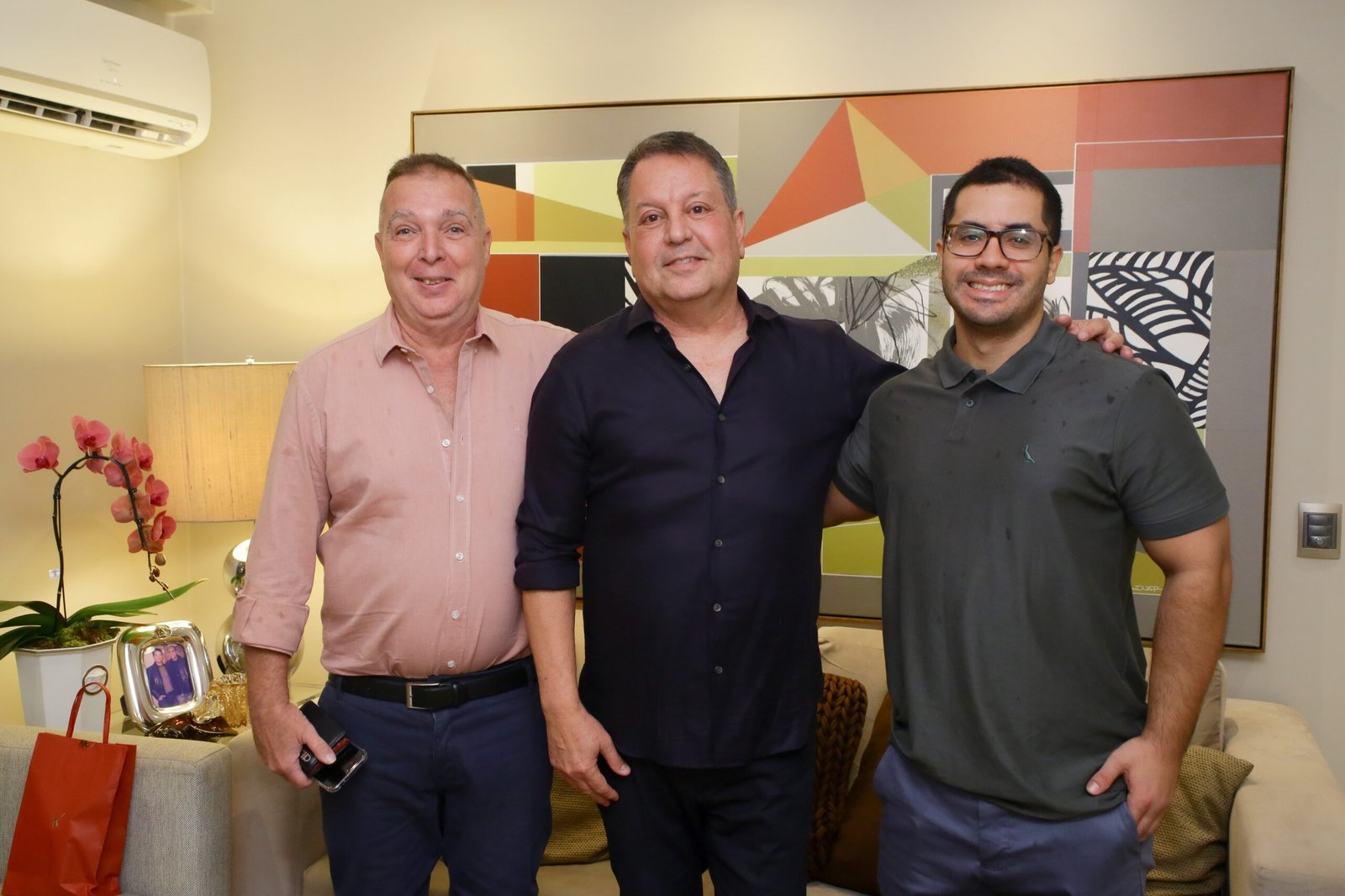 Cobertura carioca celebra os 82 anos de Aloysio