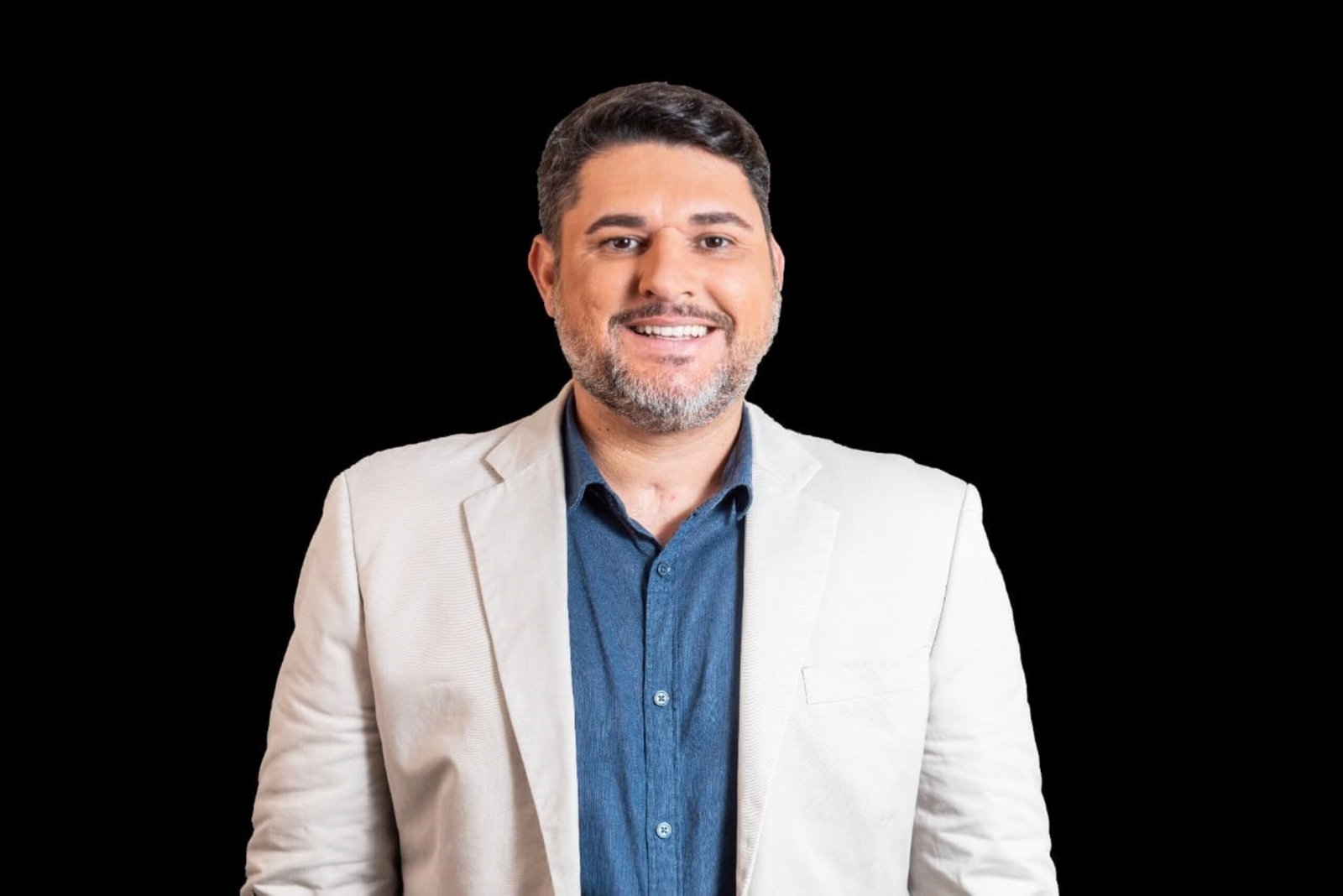 Erivelton Lopes: dos bairros de São Gonçalo à especialização pela UFF
