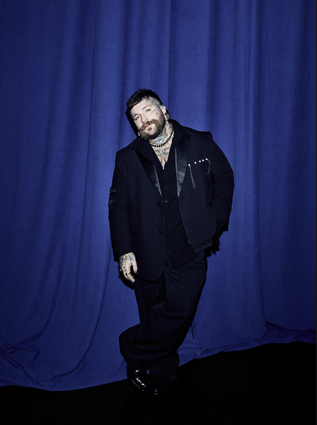 Teddy Swims anuncia “UGLY” e lança “Perfect Man”