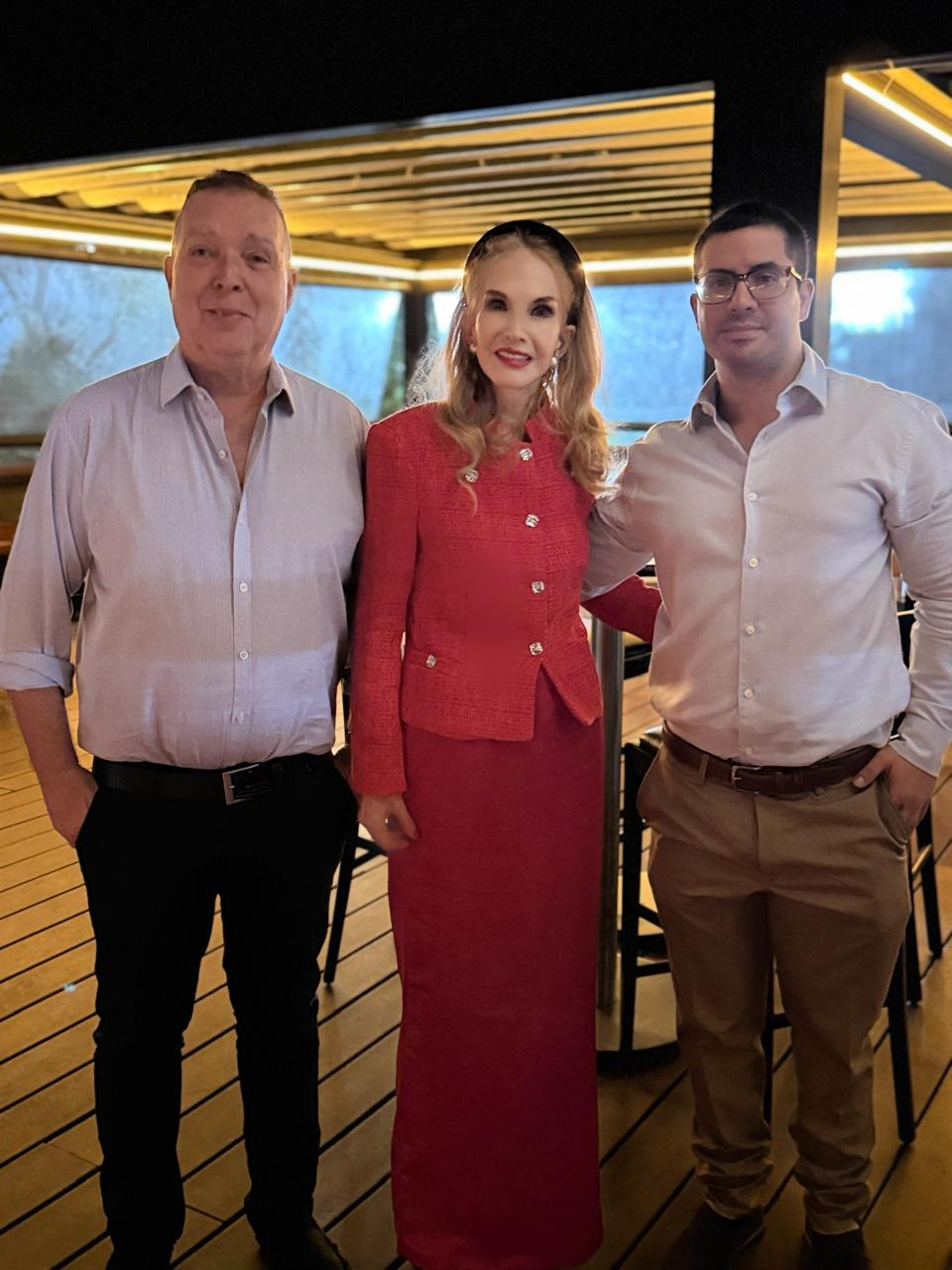 Jockey Club recebe jantar em homenagem a Diana e Ana Cristina