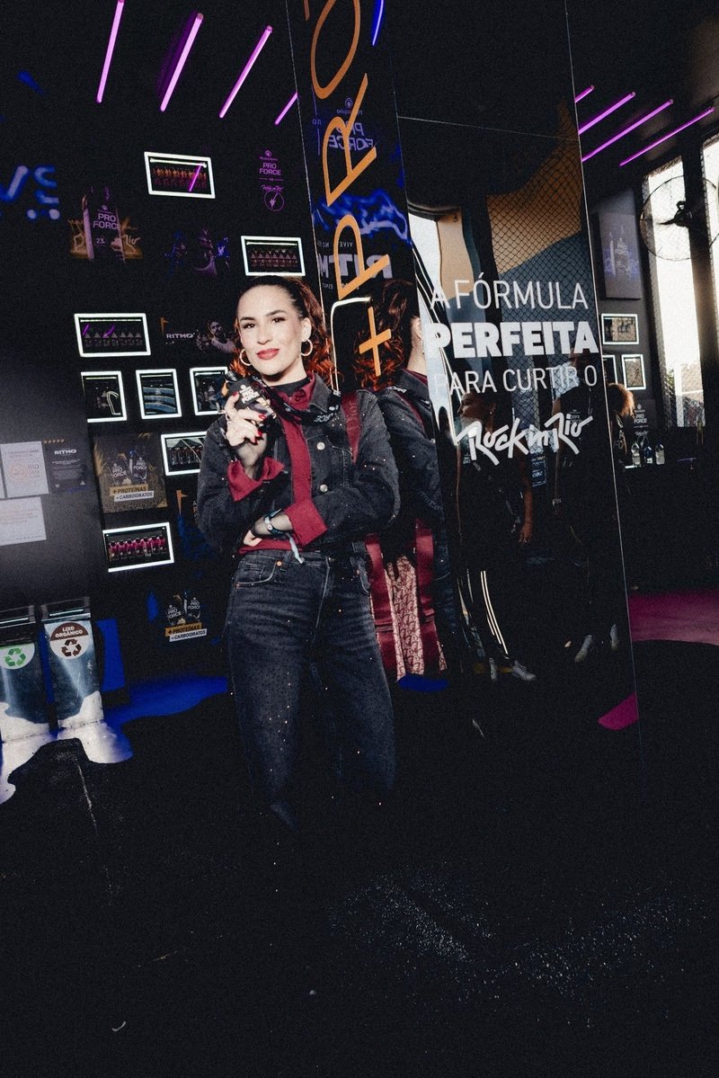 Demi Lovato agita Rock in Rio com presença de famosos